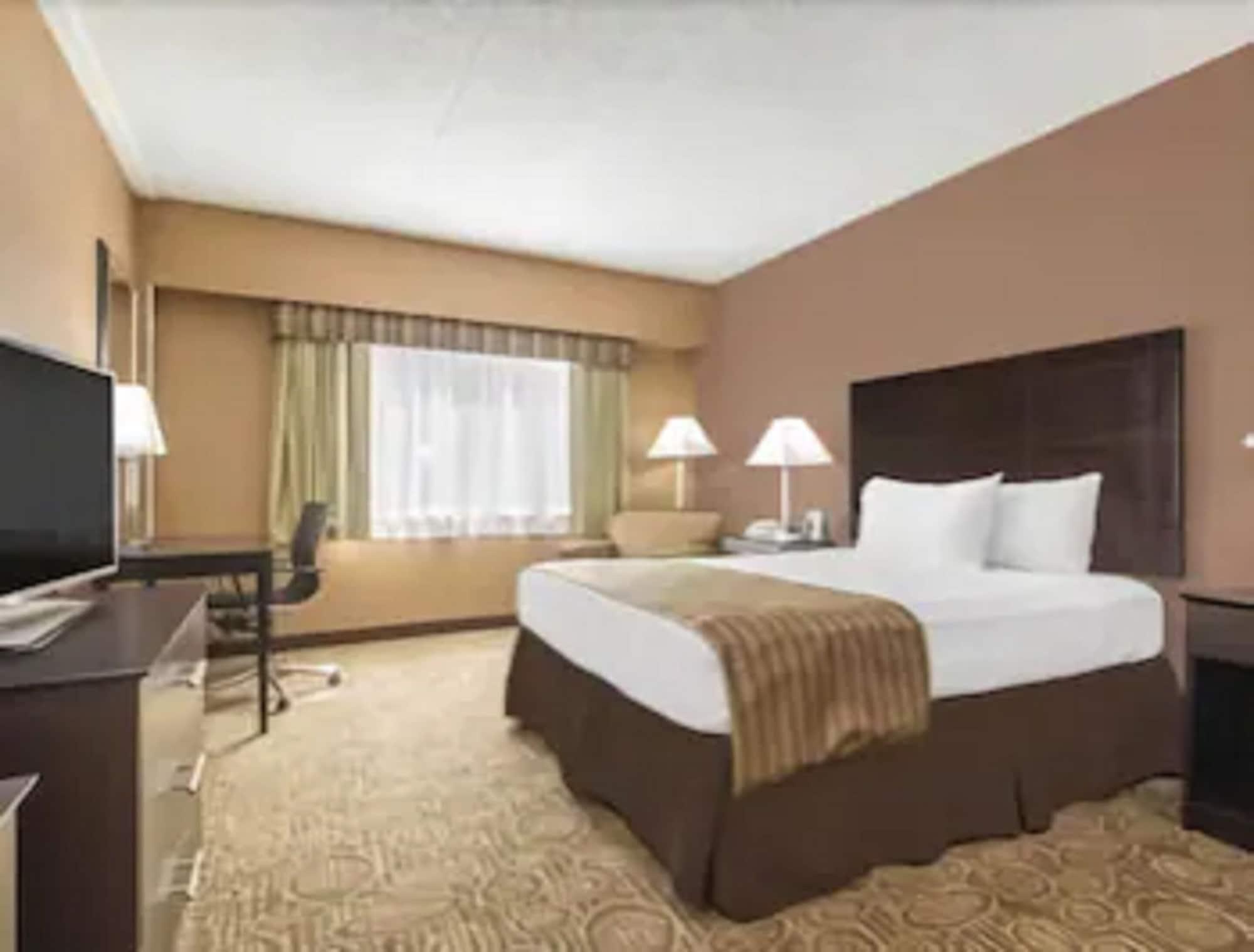 Ramada By Wyndham Paintsville Hotel & Conference Center Zewnętrze zdjęcie